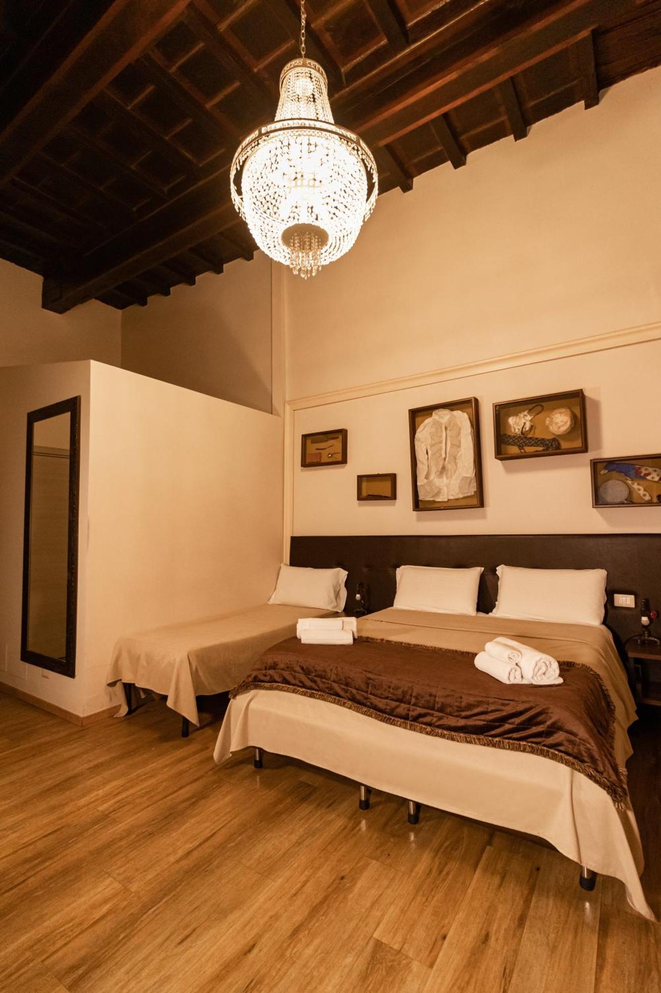 Duomo Luxury Suites เนเปิลส์ ภายนอก รูปภาพ