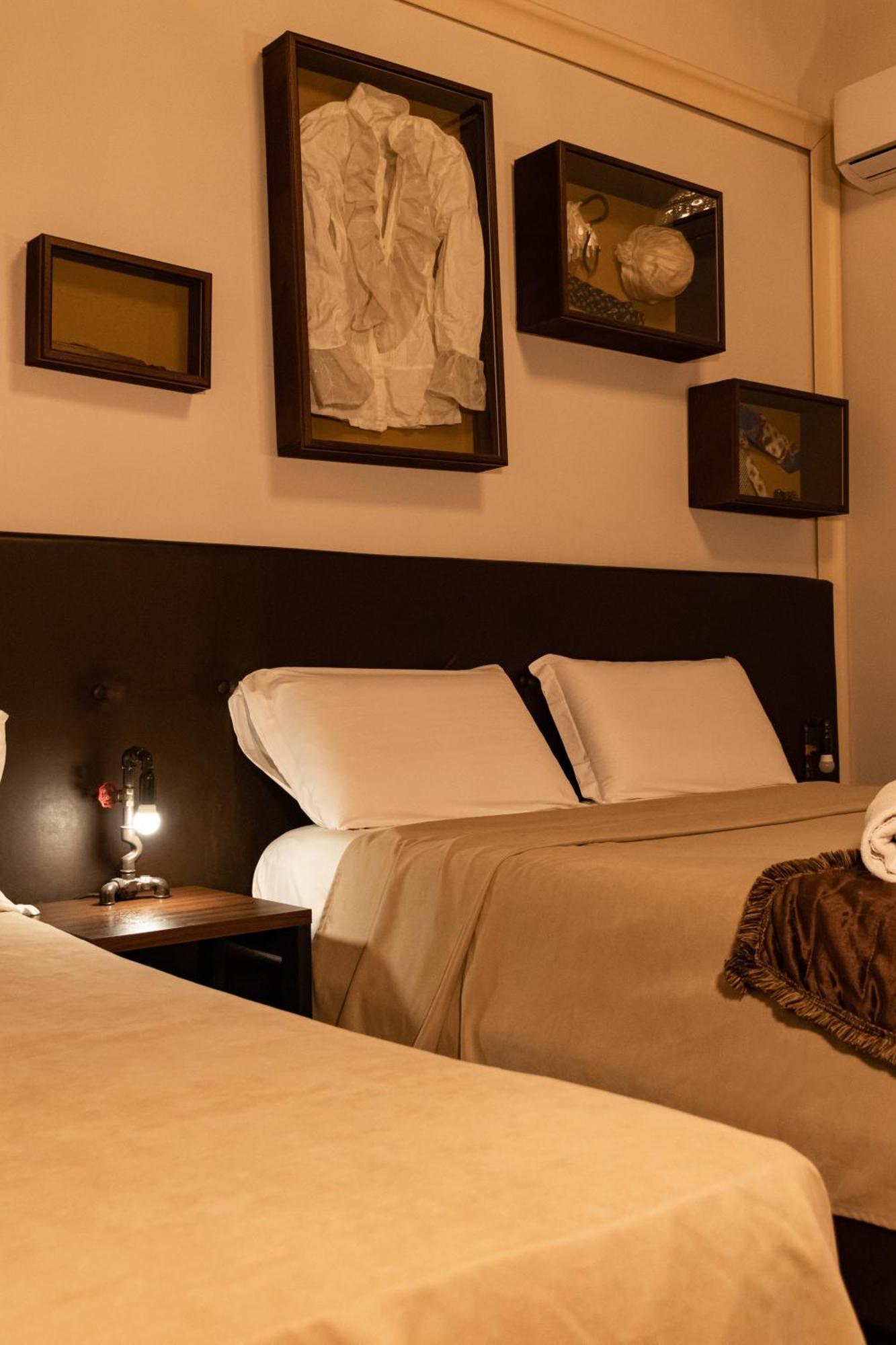 Duomo Luxury Suites เนเปิลส์ ภายนอก รูปภาพ